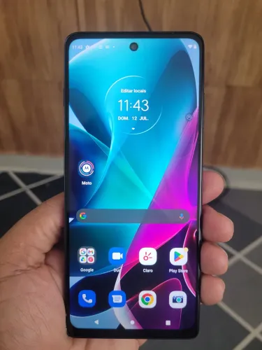 Moto g200
