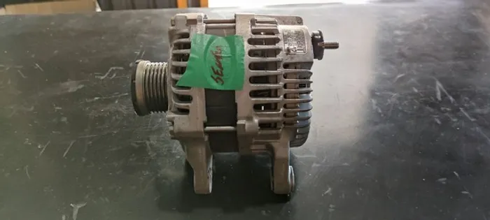 Alternador Nissan Sentra 2014 2015 2016