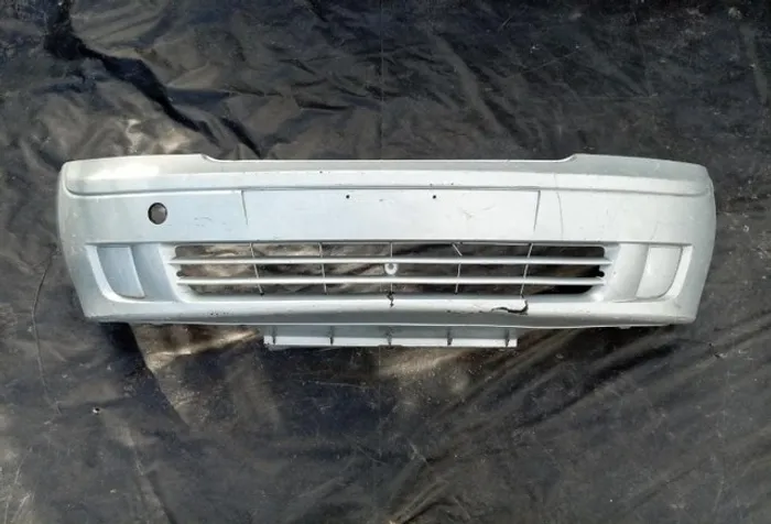 Parachoque Dianteiro Gm Corsa 2003/2007 Prata com detalhe 