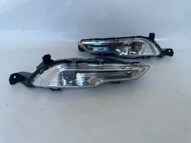 Par Farol de Milha Ford Fusion Titanium 2017 e 2018