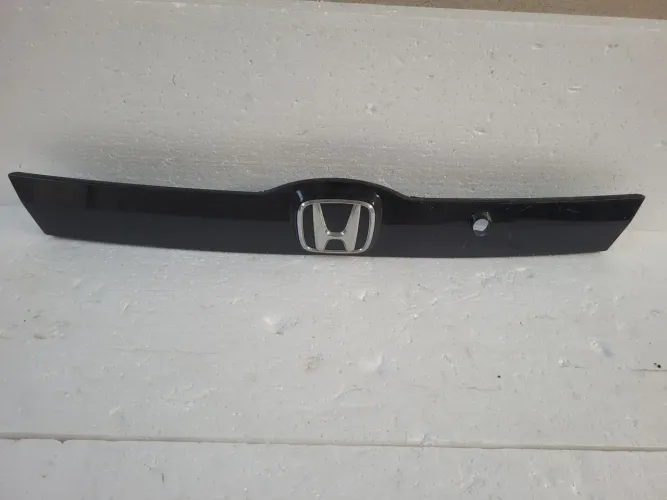 Friso aplique tampa traseira honda fit 09/14