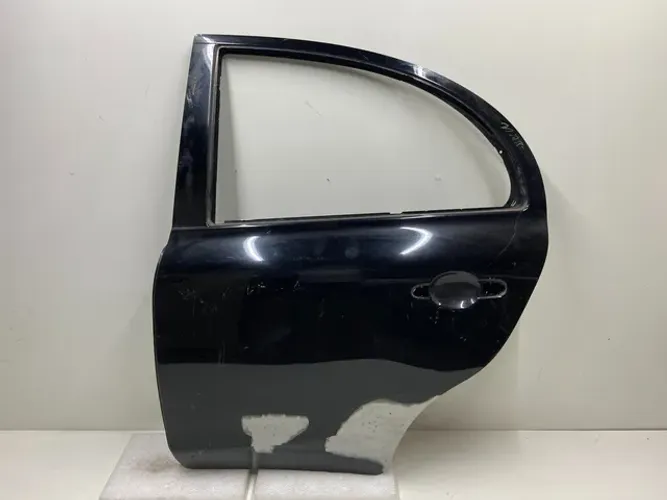 Porta Nissan March 2011 A 2021 Traseira Esquerda