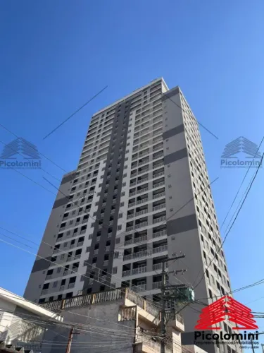 Studio Vila Prudente Novo: 1 quarto, sala com cozinha, sacada, banheiro. Em frente ao Mono