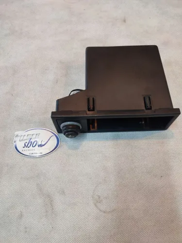 Acabamento acendedor de cigarro porta objetos ASTRA