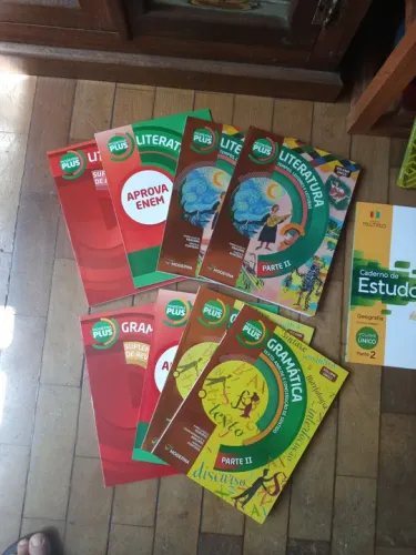 livro ensino médio faculdade literatura gramática fisica história 