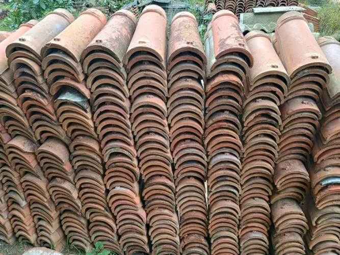 Telhas de barro, francesa, colonial, romana, portuguesa, escama, canoa..