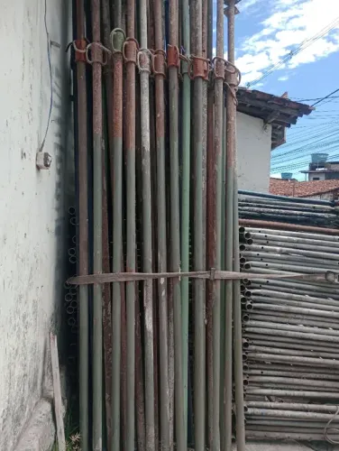 Escoras metálicas 4.50 de altura