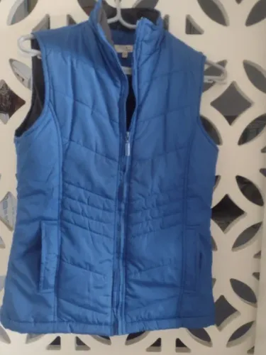 Colete Puffer em nylon, usado, Tam P