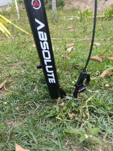 Suspensão de Bicicleta Absolute Nero 29 Trava no Guidão Preta
