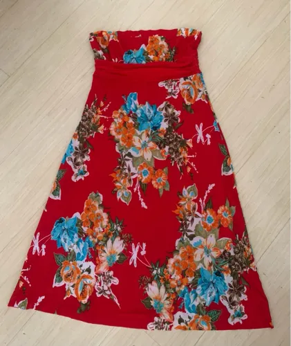 Vestido inspiracao Farm malha fria ,tomara que  caia , forrado 