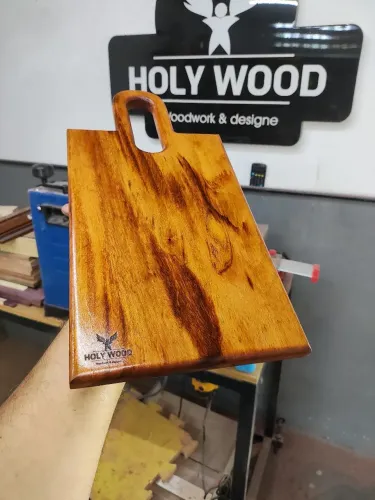 Tábua de cozinha em madeira maciça modelo Brisa em design único 