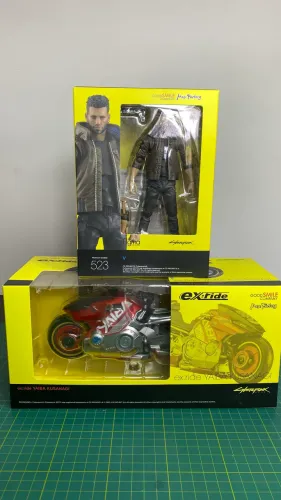 V e Yaiba Kusanagi Cyber Punk 2077 Figma com Extras