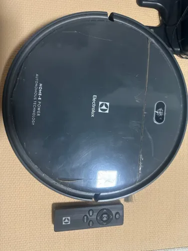 Aspirador de Pó Robô Electrolux Home-e Power