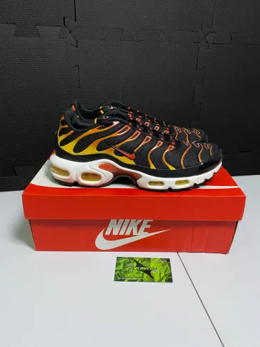 Nike Air Max Plus 'Reverse Sunset'
