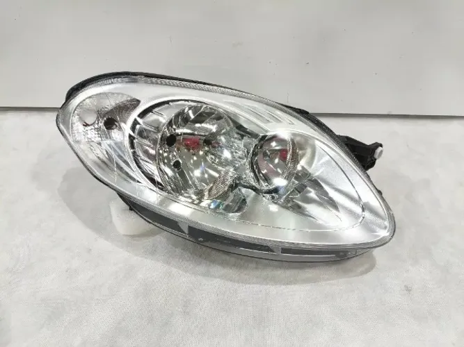  Farol direito Palio G5 2012 2013 2014 2015 novo