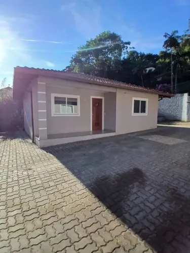 Locação - casa -  Albuquerque - Teresópolis - RJ