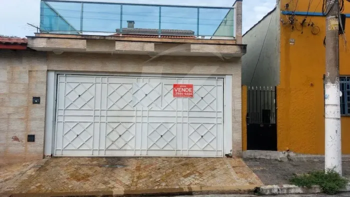 Casa Assobradada na vila Medeiros , Aceita Permuta , Confira !