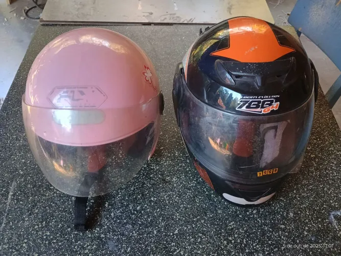 2 Capacetes Moto Liberty Evolution 788 G4