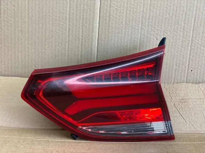 Aplique Lanterna Mala L.direito Chevrolet Tracker Led 21/