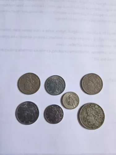 7 moedas antigas 