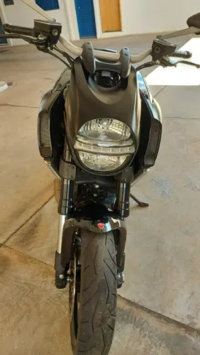 DUCATI DIÁVEL 1198 PRETA | 27.000 km | Excelente Estado | Sem Sinistros