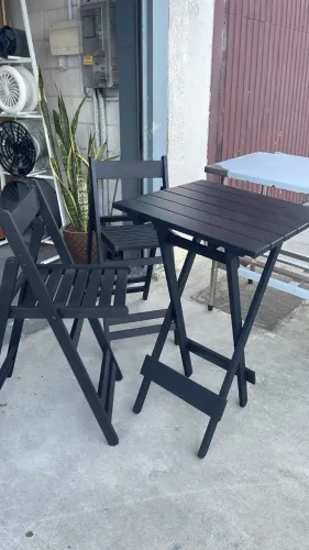 Jogo de mesa dobrável bistrô 60cm com 2 banquetas preta (Ester)