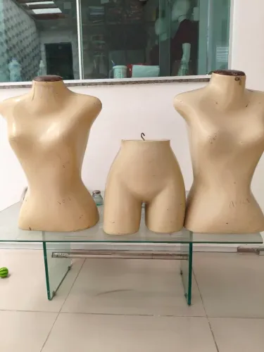 Vendo o kit desses 3 manequins 
