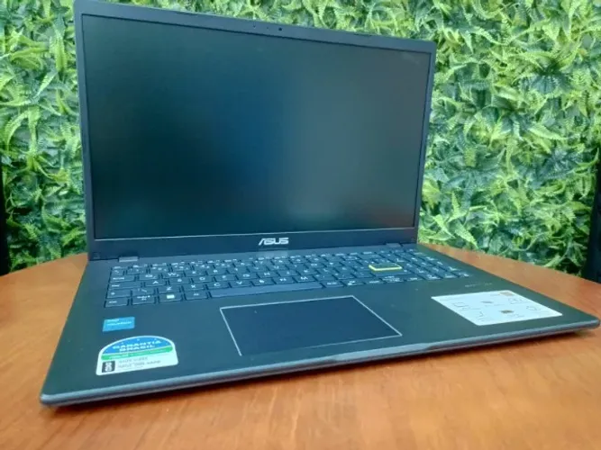 Notebook Asus E510K - Novo 13850