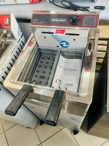 Fritadeira zona fria de água 18L Metalcubas pronta entrega - Marcos