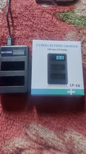 Carregador de Bateria para Câmera LP-E8