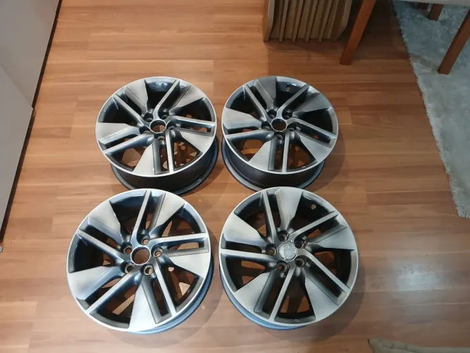 Rodas aro 16 toyota xei gli  altis seg 