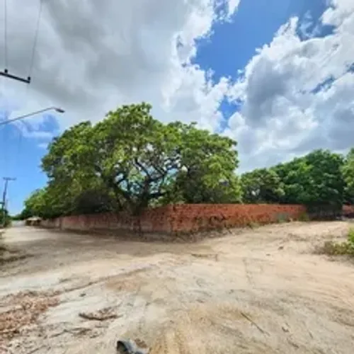 TERRENO EUSÉBIO