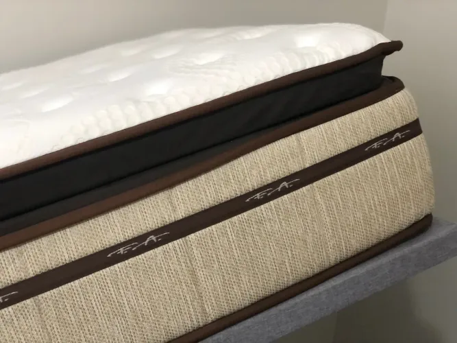 ? Cama Viúva com Colchão + Base Baú - Luxuosa, Impecável! ?