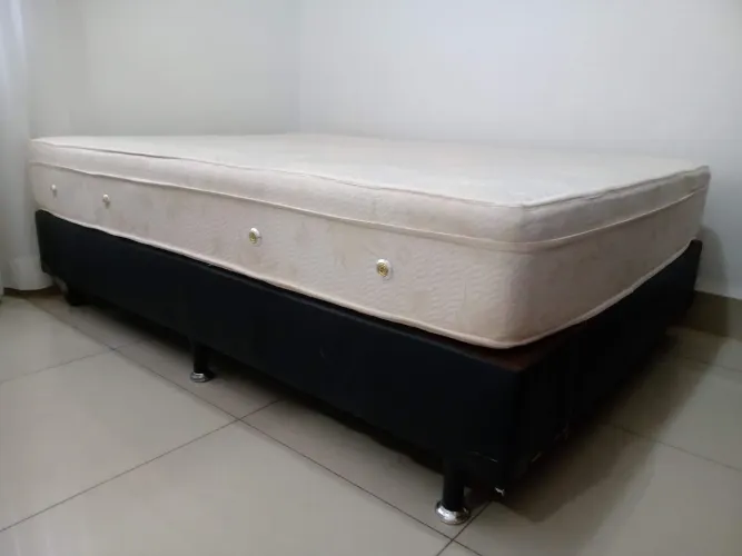 Cama box casal+colchão casal híbrido+pillow top