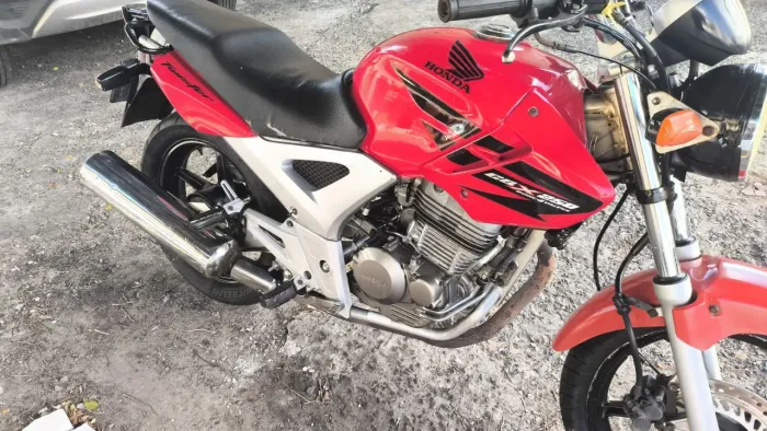 CBX Twister 250 2008