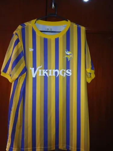 Camiseta Vikings, new era, tamanho GG