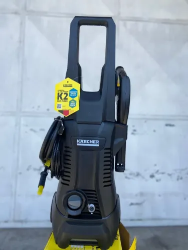Lavadora Karcher K2 Black Turbo 1400W com 1740 PSI de pressão potente