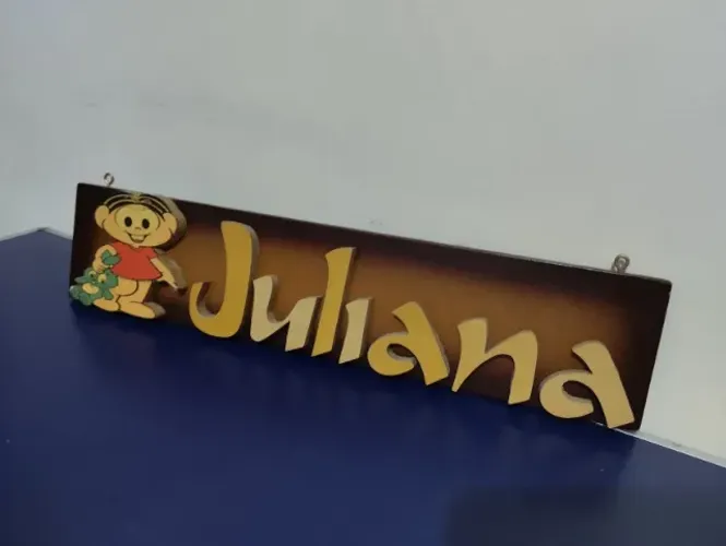 Placa de madeira Juliana