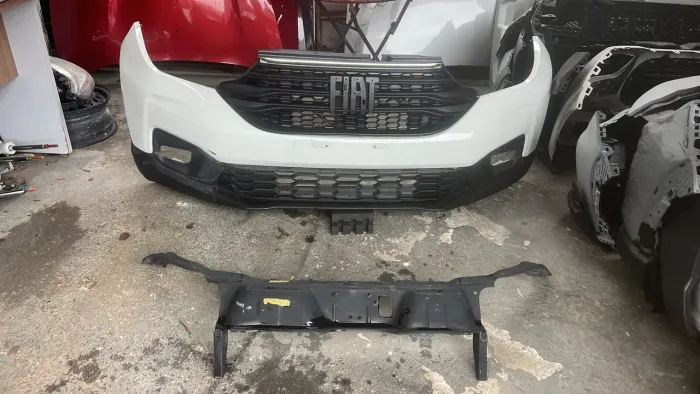 Para-choque Dianteiro Fiat Strada Original