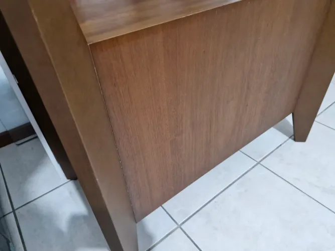 Mesa de jantar com tampo de vidro 1.80m