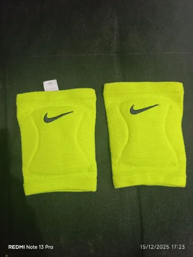 Joelheira Nike para vôlei verde original