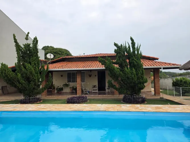 Casa em Condomínio para Venda em Jundiaí, Jardim Tereza Cristina, 5 dormitórios, 2 suítes,
