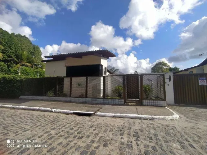 Casa de 172m² à venda, com 4 quartos (3 suíte), localizada em Guabiraba, Recife - Pernambu
