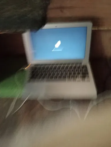 Vendo notebook Apple