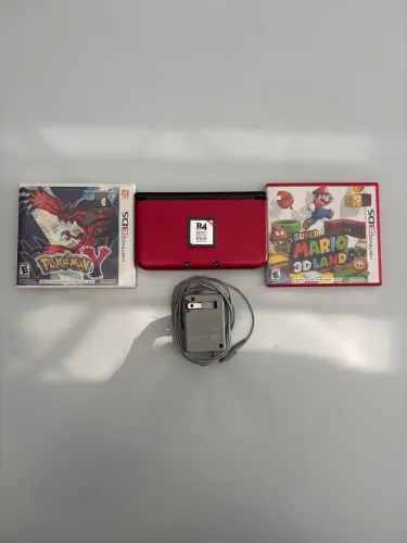3DS XL Vermelho + 2 Jogos + R4 SDHC + Carregador