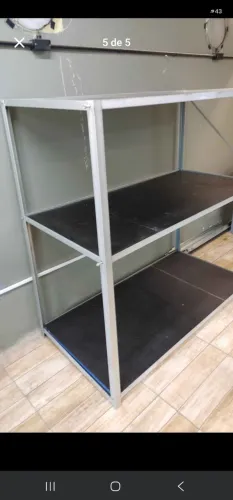 Prateleiras reforçadas