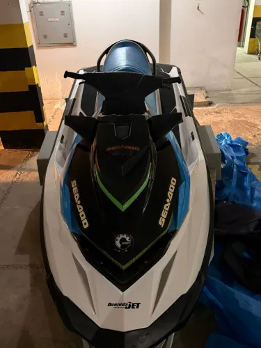 Vende-se moto aquática Seadoo GTI130