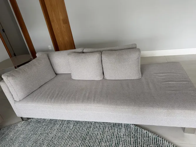 2 sofás de 3 lugares