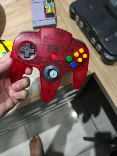 Controle de Nintendo 64 clear red