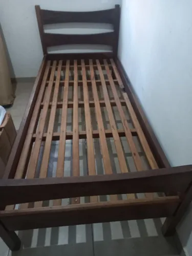 Cama solteiro madeira maciça